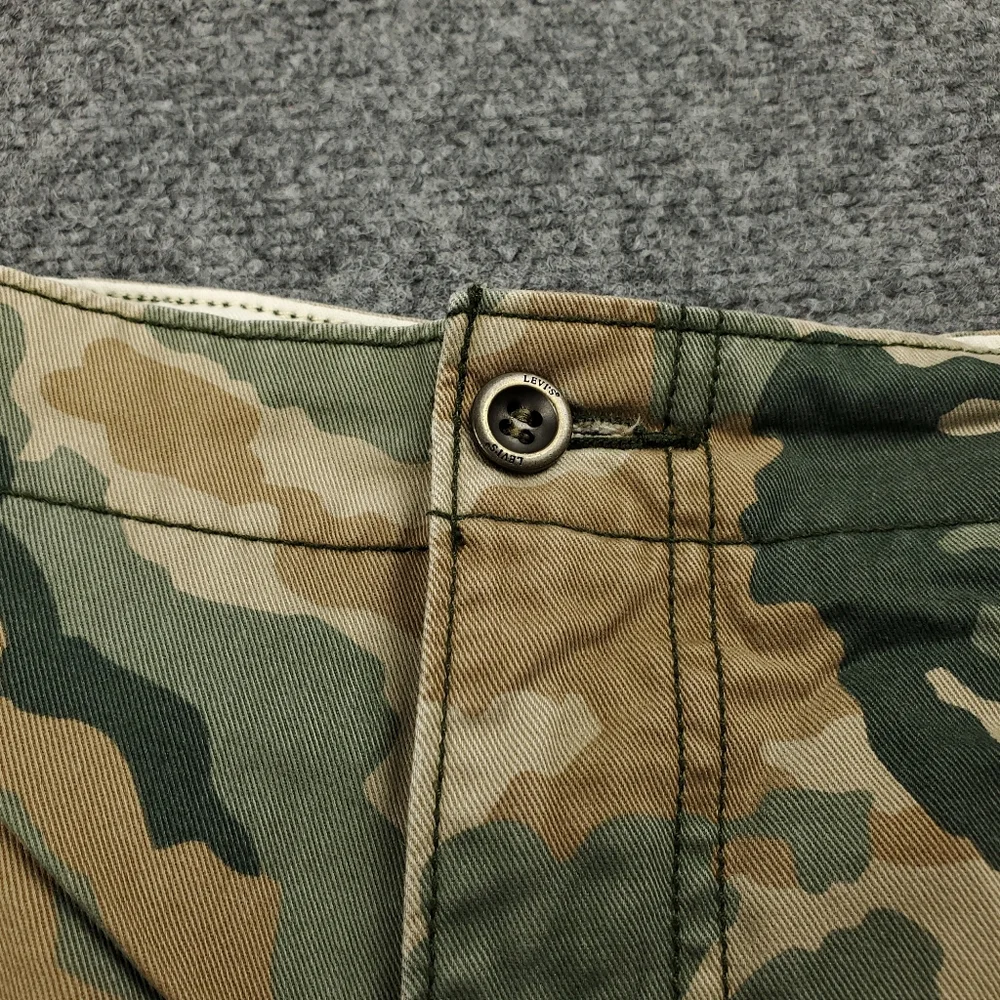 Levis Camo Cargo Shorts Mens 42 Loose Fit Baggy Y2K Military Utility Camouflage - Picture 4 of 12